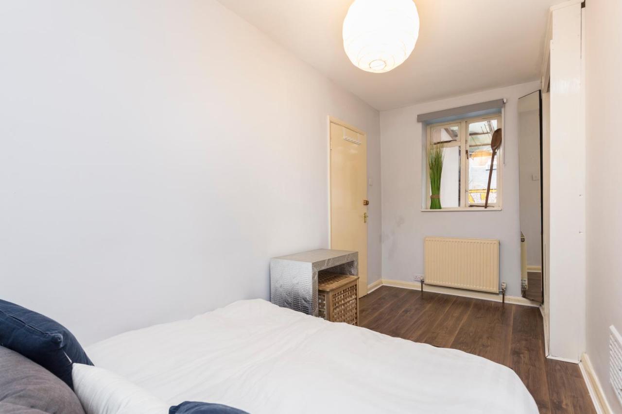 Modernised Apartments 1 And 2 Bedrooms Option Terrace And Balcony High Street Лондон Экстерьер фото