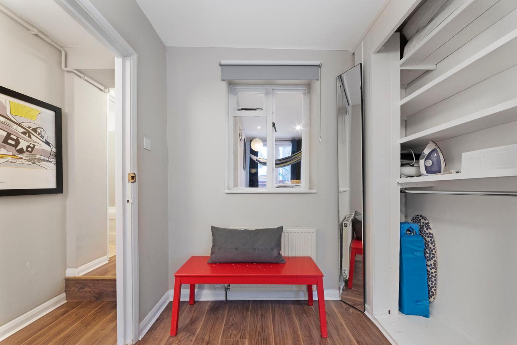 Modernised Apartments 1 And 2 Bedrooms Option Terrace And Balcony High Street Лондон Экстерьер фото