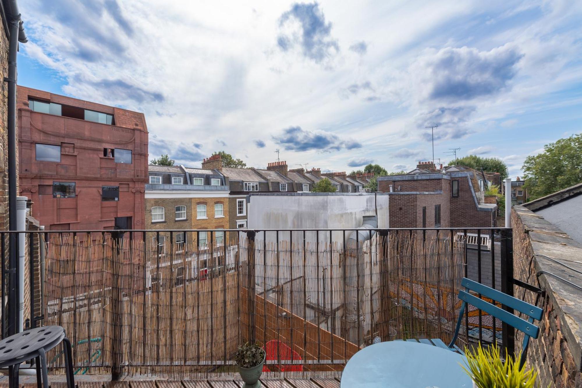 Modernised Apartments 1 And 2 Bedrooms Option Terrace And Balcony High Street Лондон Экстерьер фото