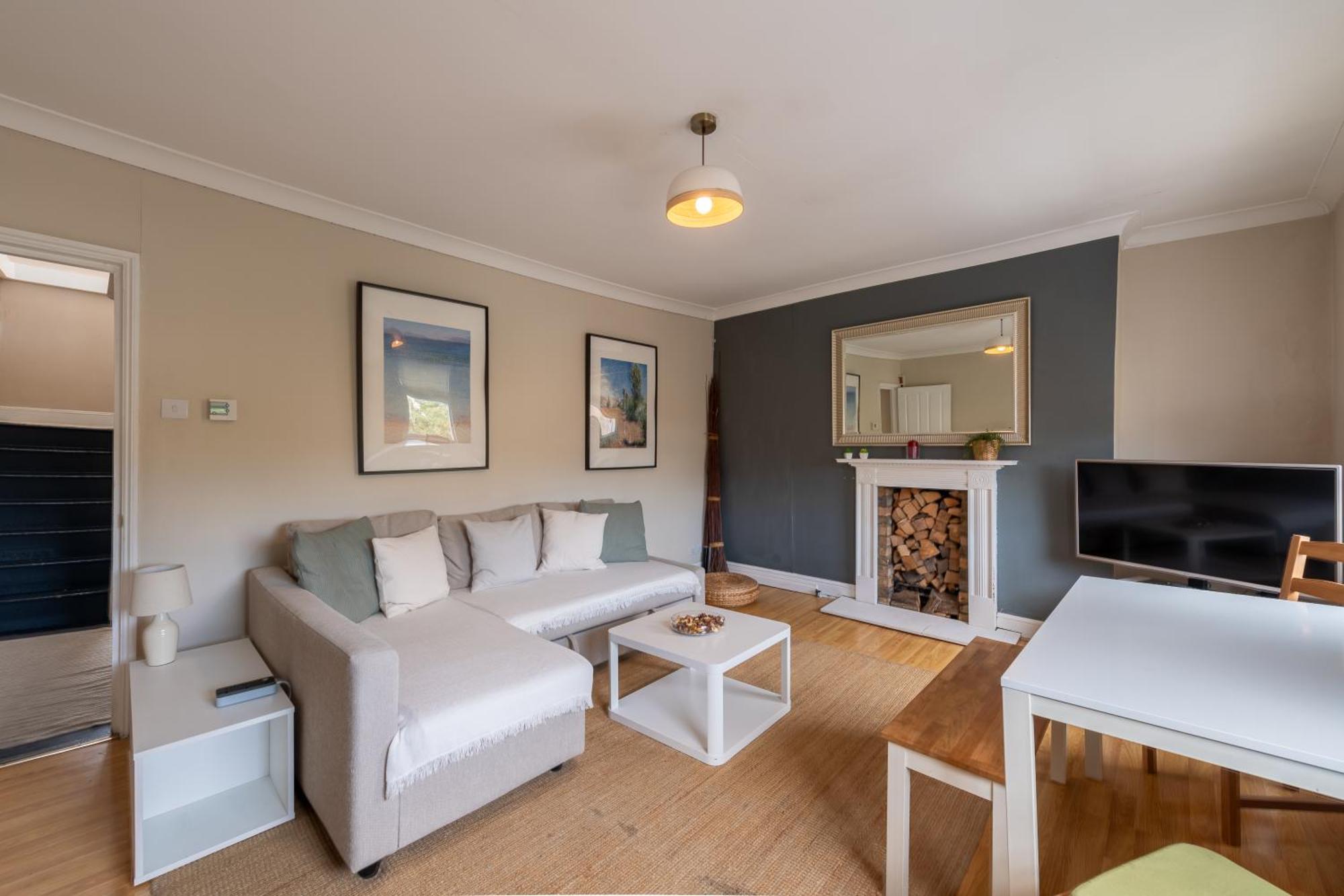 Modernised Apartments 1 And 2 Bedrooms Option Terrace And Balcony High Street Лондон Экстерьер фото